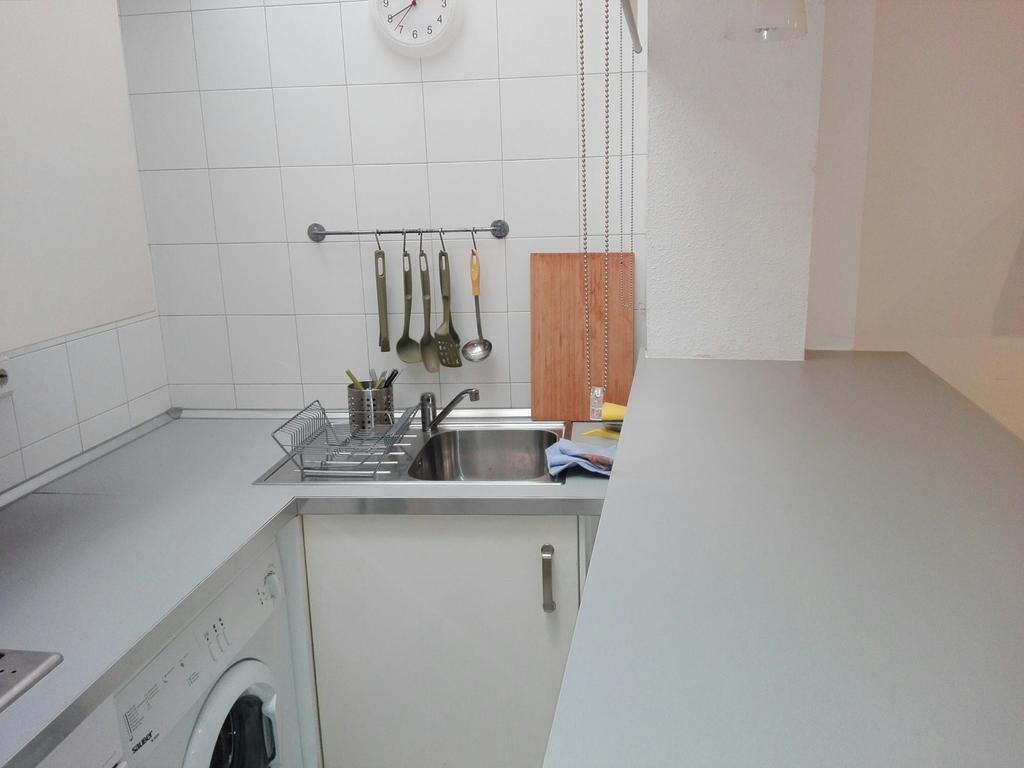 Centrico Apartamento Con Patio Privado Sevilha Exterior foto