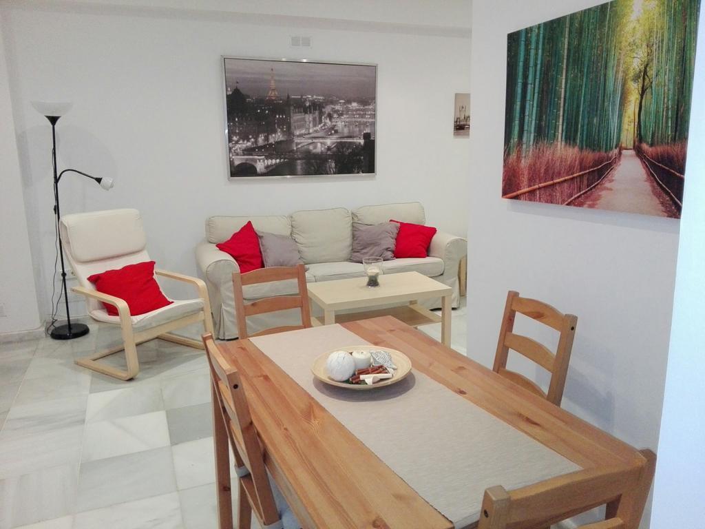 Centrico Apartamento Con Patio Privado Sevilha Exterior foto